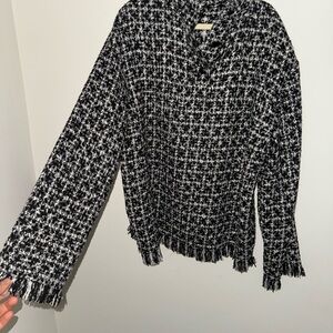 ZARA Chic Black and White Tweed Sweater M
